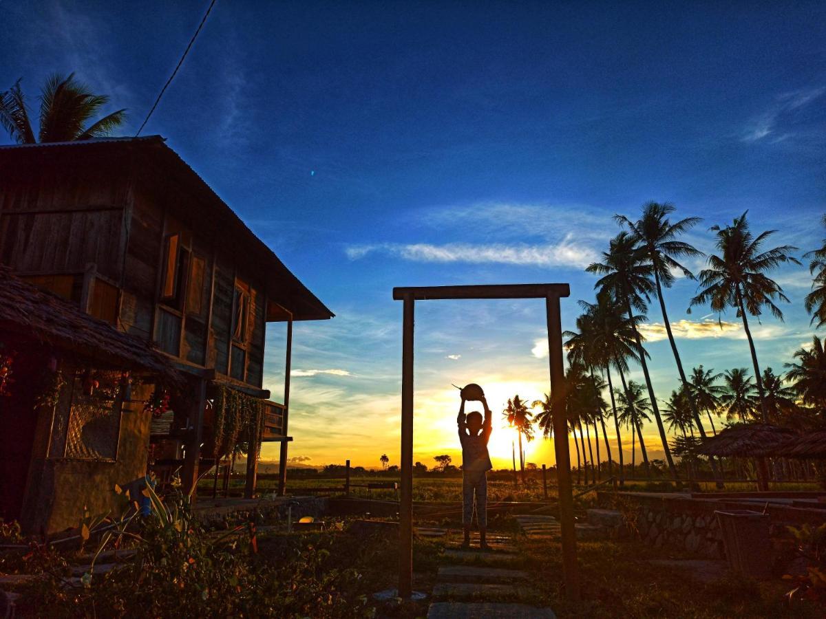 Sunset Homestay By Harry & Mimin Telaga Exterior photo